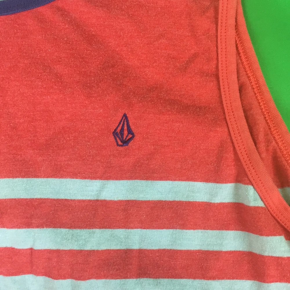 Volcom Tank Top - Picture 2 of 4